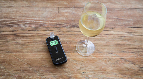 BACtrack S75 Pro Breathalyzer Receives a 5-star Rating at Examiner.com